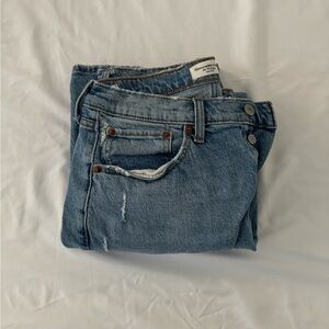 A&F The ‘90s Baggy Low Rise Jeans | 27, 4S